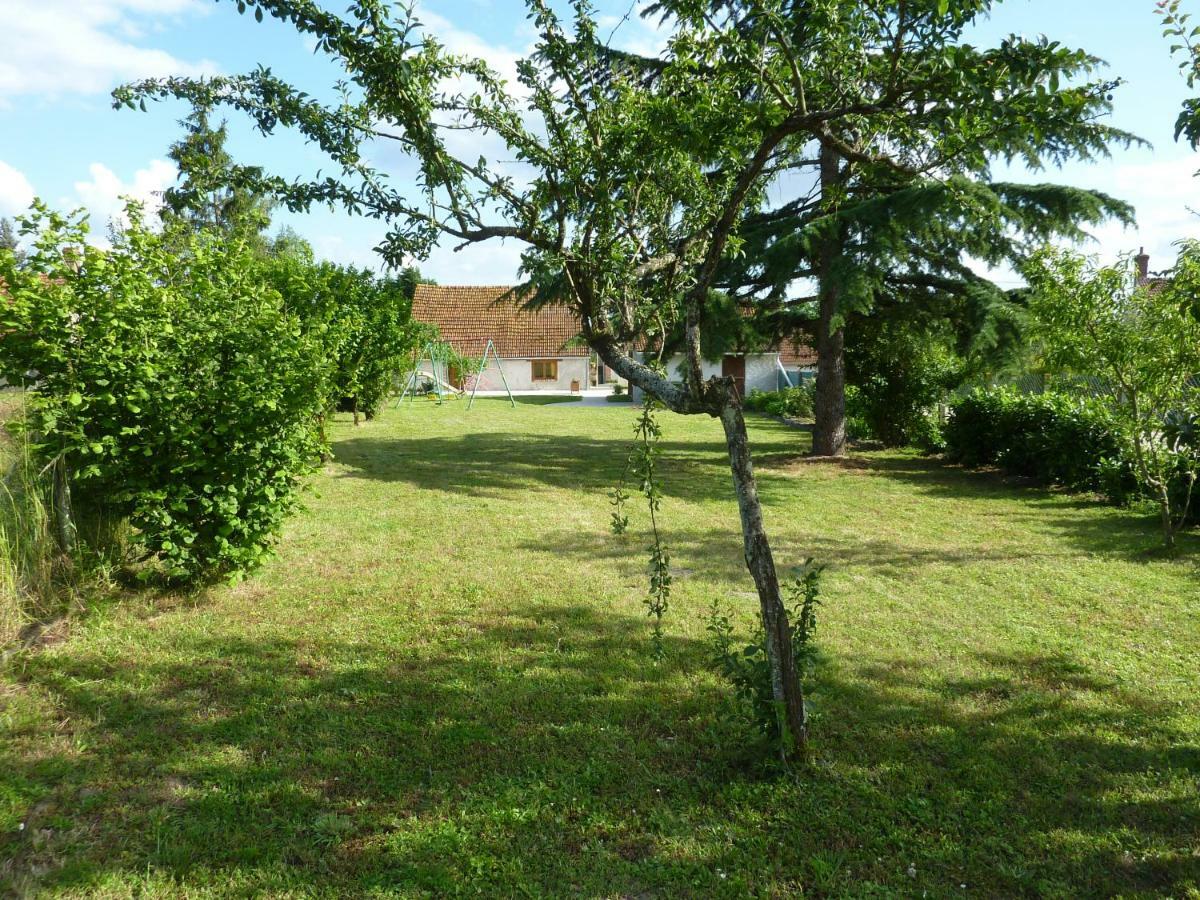 Gite De Sologne "Les Galoches" Dhuizon Bagian luar foto