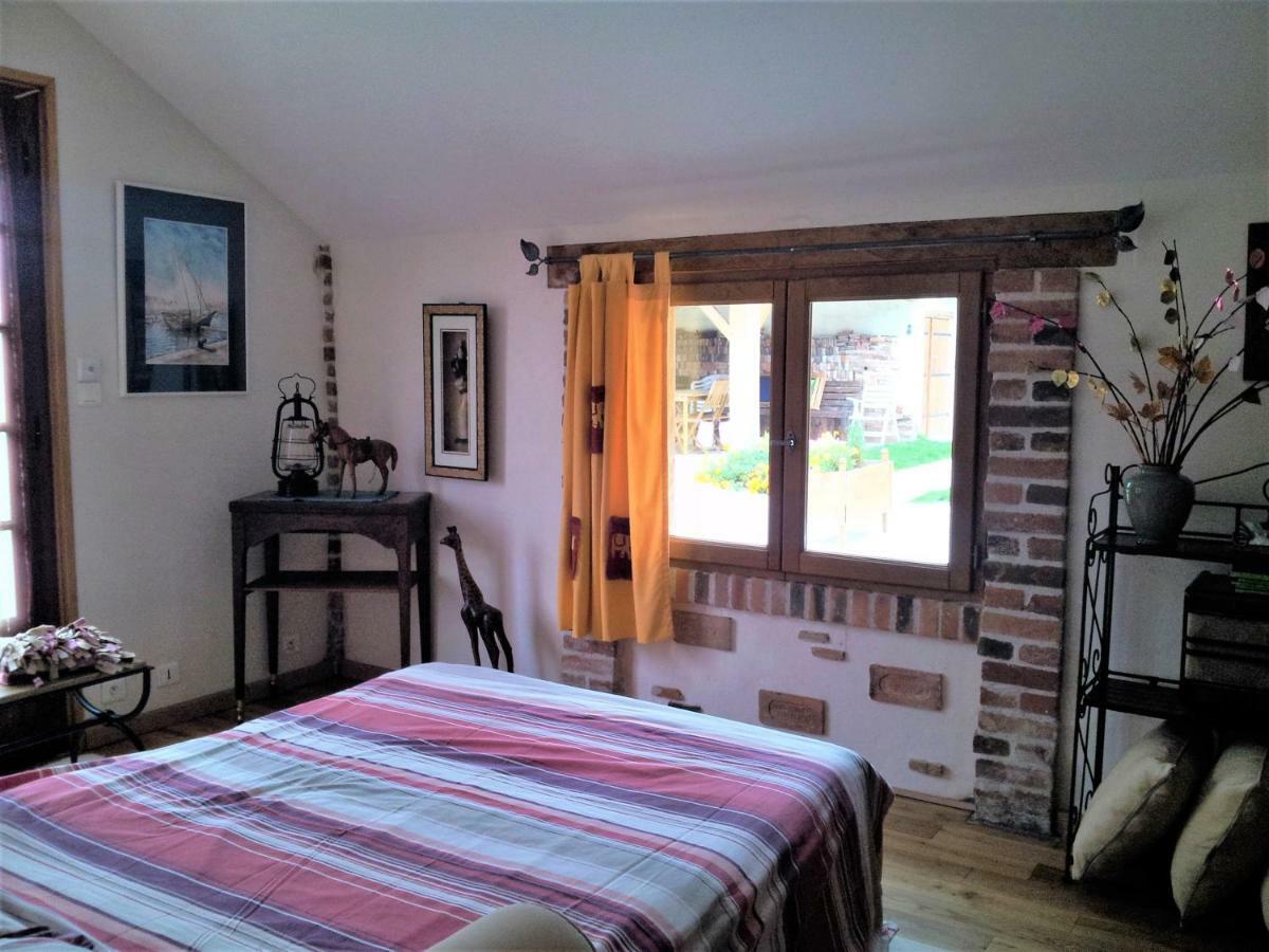 Gite De Sologne "Les Galoches" Dhuizon Bagian luar foto