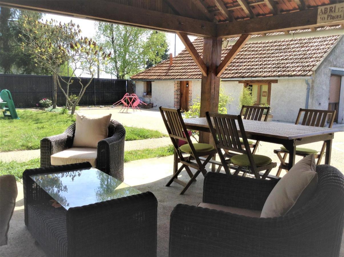 Gite De Sologne "Les Galoches" Dhuizon Bagian luar foto